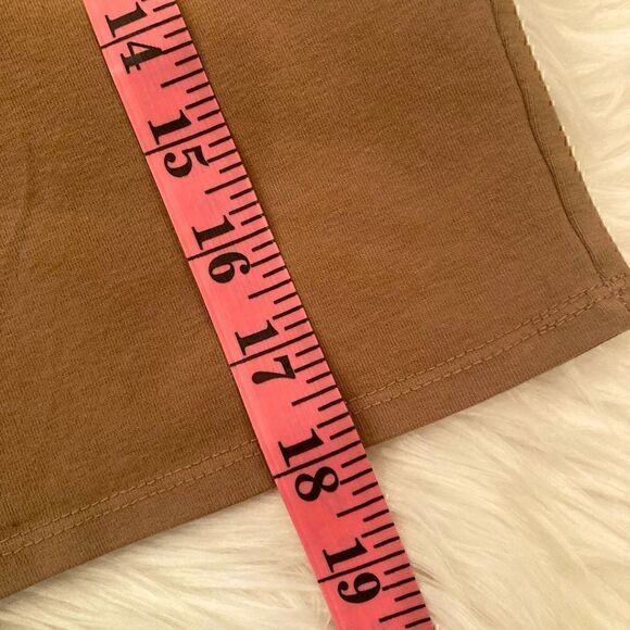 NWT Good American Essential Mock Neck Zip Top in Putty Size 4 (XL) - Picture 15 of 15